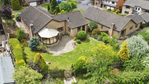 Photo 22- click for photo gallery